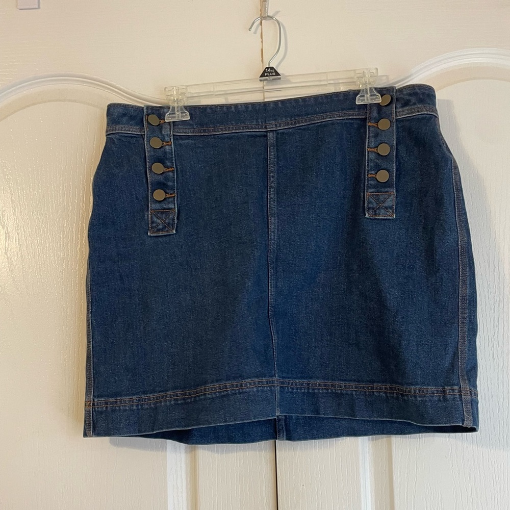Loft Sailor button skirt